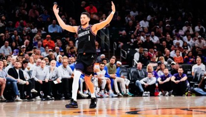 世界杯高清观看-太阳 VS 步行者前瞻！残阵步行者恐难挡布克铁蹄！