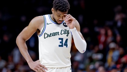 世界杯手机直播软件-平森：别TM给我看字母的采访了 真受不了他总TMD摆个臭脸